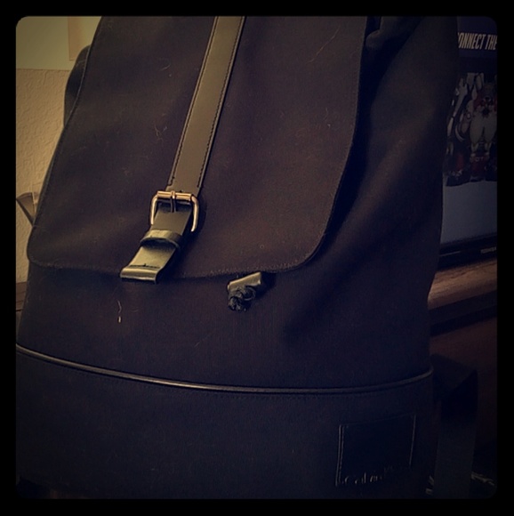 Backpack - Picture 1 of 2